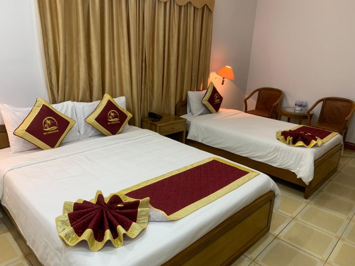 Quy Nhon Hotel Exterior photo