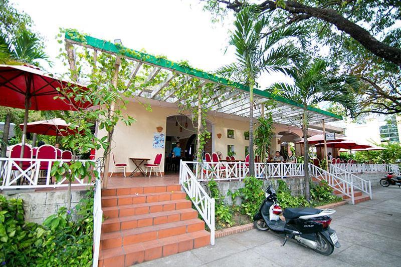 Quy Nhon Hotel Exterior photo